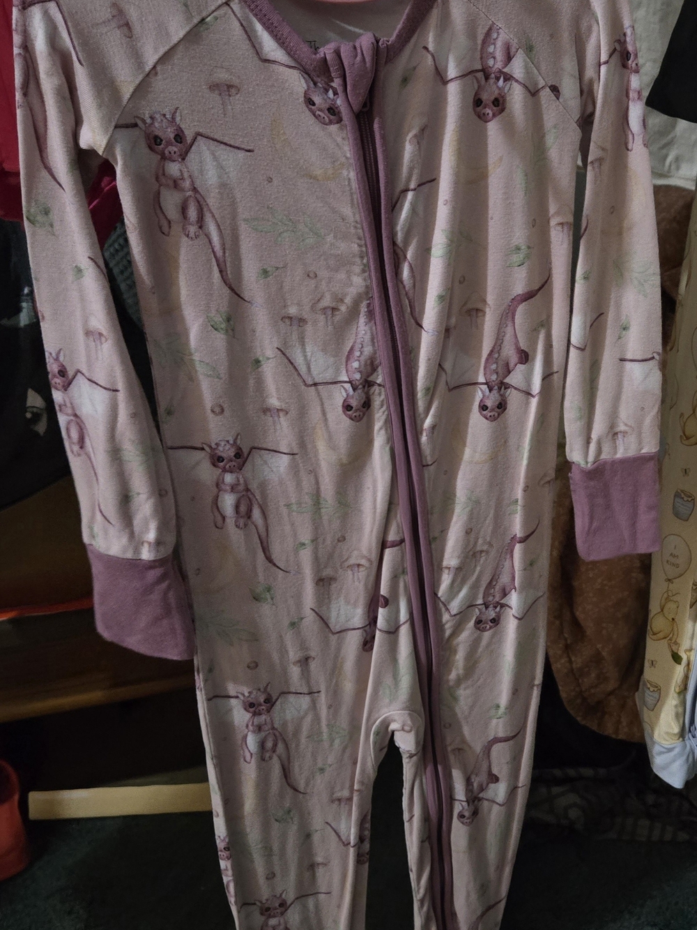MAUVE DRAGONSZip Front One-Piece Covertiblr Footie Bamboo LIKE NEW